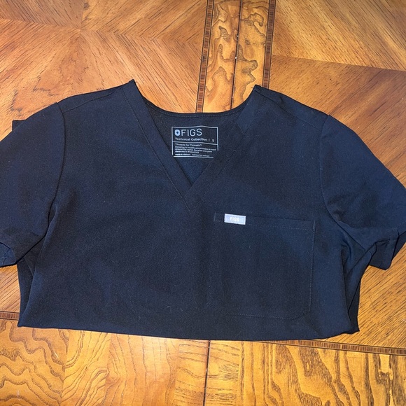 FIGS Scrub Set - Picture 4 of 4